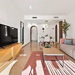 Apartman 2br Coastal Escape With Pool And Private Terrace *