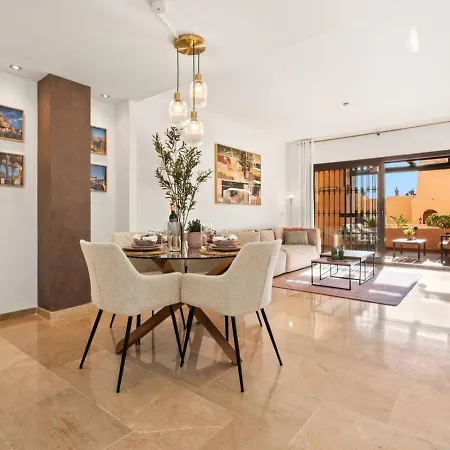 2br Coastal Escape With Pool And Private Terrace *